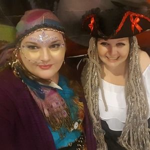 Meet your Posher, Haley